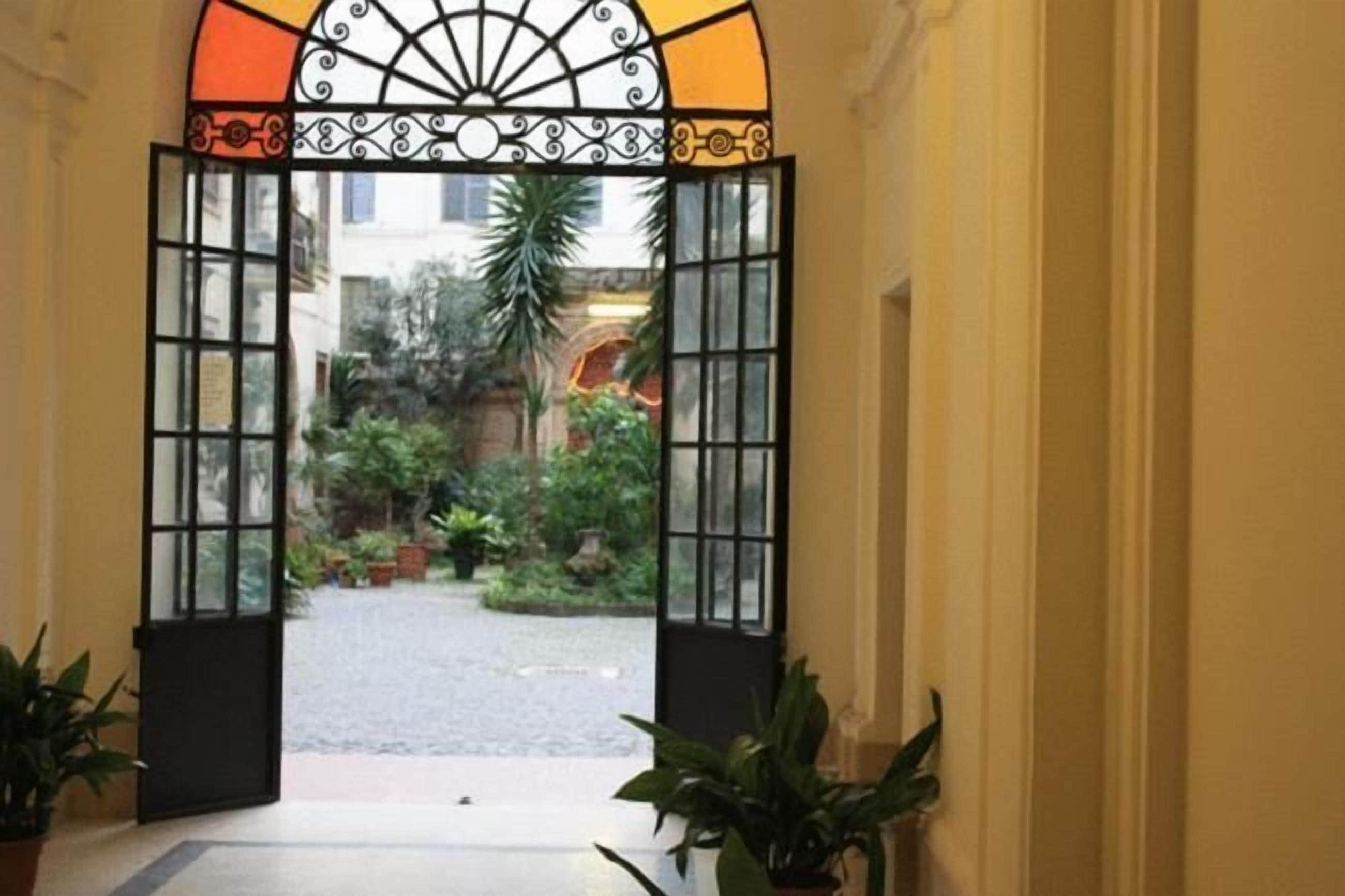 Hotel Campidoglio — Foto 3